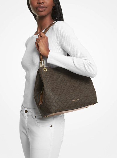 Kensington Large Signature Logo Tote Bag in BRN/ACORN | Michael Kors