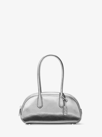 Bolso satchel Lulu peque&ntilde;o de piel metalizada in PLATEADO | Michael Kors