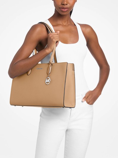 Scarlett Medium Textured Tote Bag in PEANUT | Michael Kors