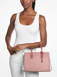 Bolso satchel Laila mediano de piel granulada con bloques de color