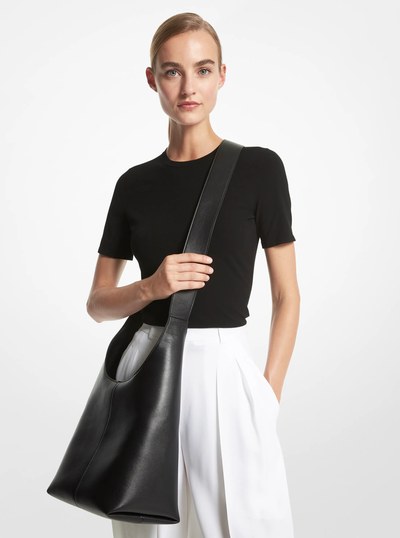 Dede Medium Leather Hobo Bag in BLACK | Michael Kors