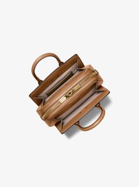 Tr&egrave;s petit sac &agrave; bandouli&egrave;re Laila &agrave; logo Signature