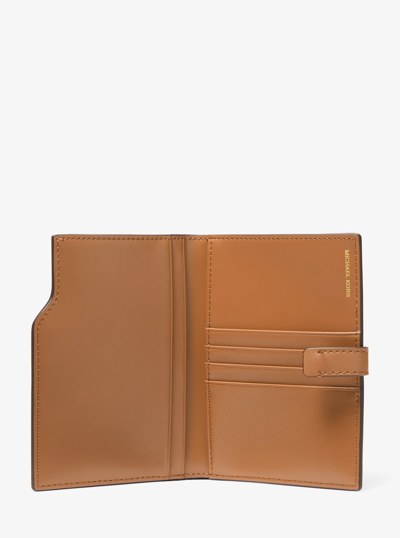 Jet Set Signature Logo Passport Wallet in VANILLA/ACORN | Michael Kors