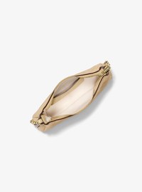 Tr&egrave;s petite pochette Nolita avec cha&icirc;ne en cuir nubuck