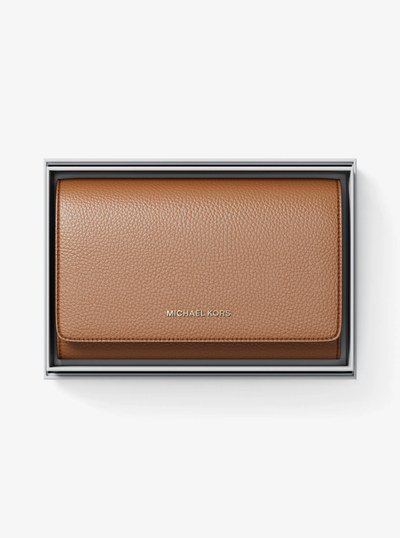 Jet Set Large Pebbled Leather Wallet in LUGGAGE | Michael Kors