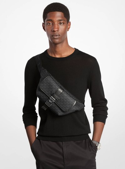 Hudson Signature Logo Sling Pack in BLACK | Michael Kors