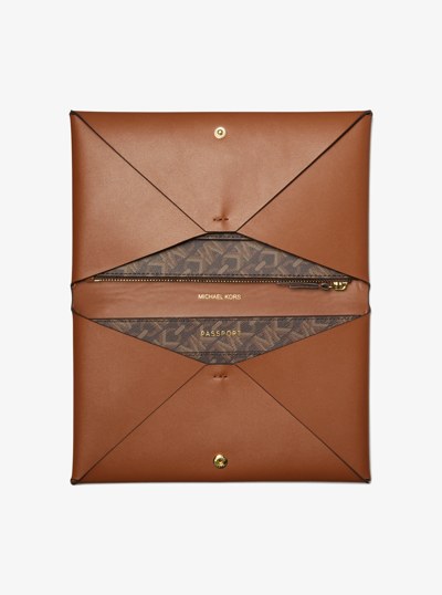 Empire Large 3-in-1 Leather Travel Wallet in BROWN/LUGGAGE | Michael Kors
