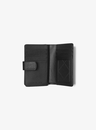 Medium Crossgrain Leather Wallet in BLACK | Michael Kors