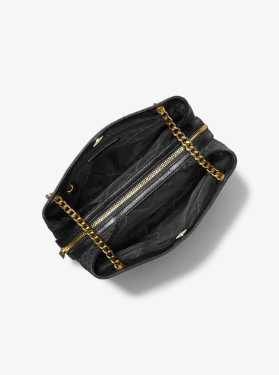 Jet Set Medium Logo Chain Shoulder Bag