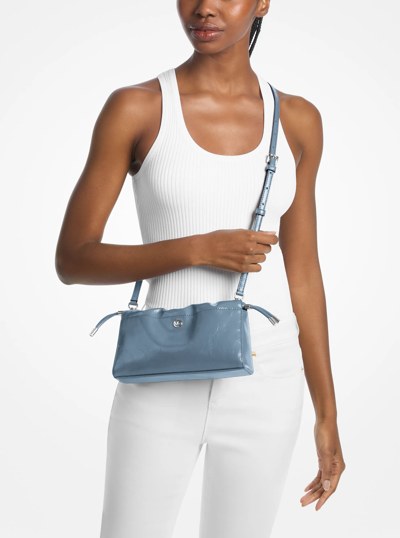 Petit sac &agrave; bandouli&egrave;re Matilda cintr&eacute; in DENIM | Michael Kors