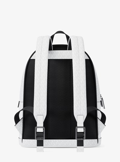 Sac &agrave; dos de transport Cooper de taille moyenne en cuir grain&eacute; &agrave; logo Signature in BLANC &Eacute;CLATANT | Michael Kors