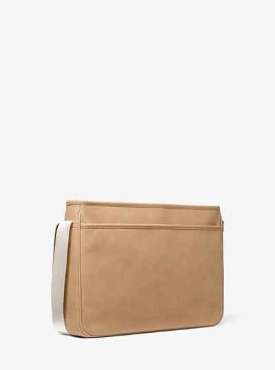 Sac messager utilitaire Cooper in POIL DE CHAMEAU | Michael Kors