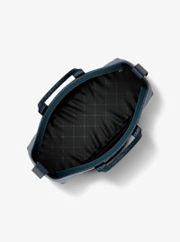 Bolso tote Cooper mediano de piel granulada con logotipo exclusivo