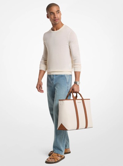 Sac fourre-tout Cooper de taille moyenne en cuir grain&eacute; &agrave; logo Signature in CR&Egrave;ME/BAGAGE | Michael Kors