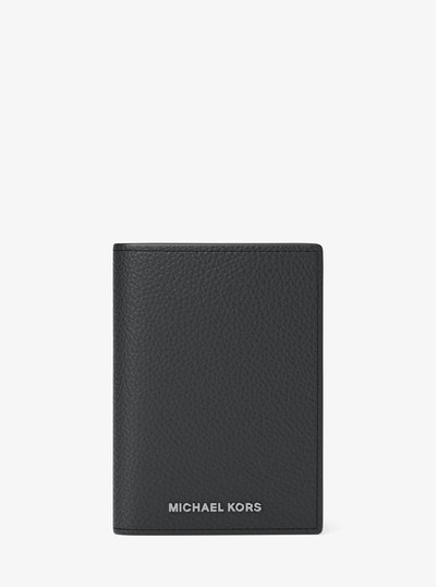 Hudson Pebbled Leather Folio Card Case in BLACK | Michael Kors