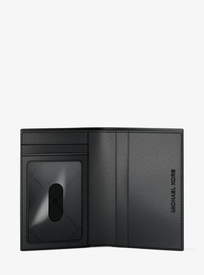 Hudson Pebbled Leather Folio Card Case in BLACK | Michael Kors