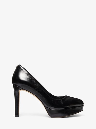 Escarpin &agrave; plateforme Chantal en simili cuir verni in NOIR | Michael Kors