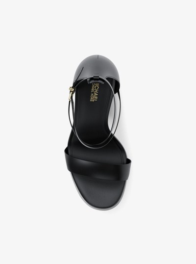 Escarpin &agrave; fermeture &eacute;clair arri&egrave;re Cammie in NOIR | Michael Kors