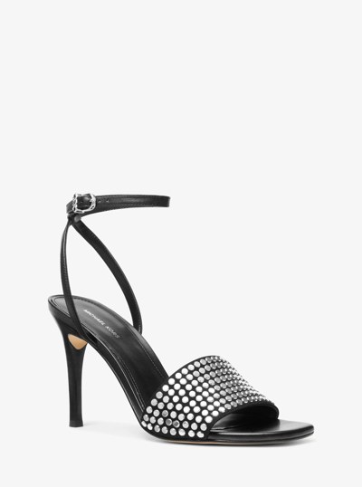 Sandale Elyse en cuir &agrave; clous in NOIR | Michael Kors