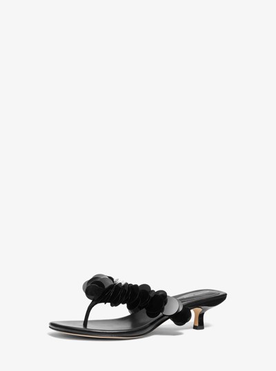 Sandalia Loretta adornada con lentejuelas in NEGRO | Michael Kors