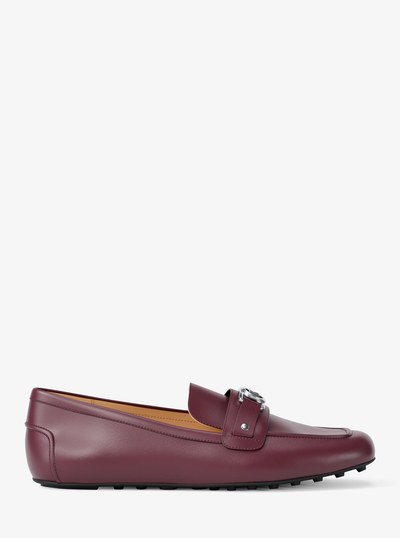 Mocas&iacute;n Mandy de piel in GUINDA | Michael Kors