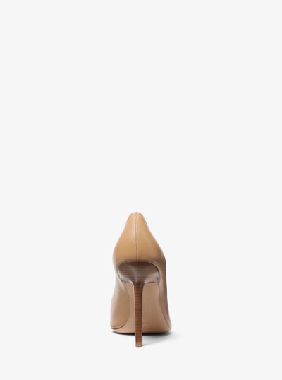 Winona Leather Pump in CAPPUCCINO | Michael Kors