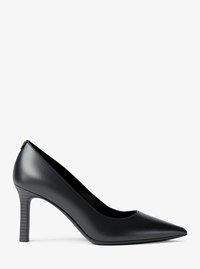 Willa Flex Pump