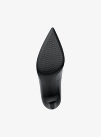 Willa Flex Pump