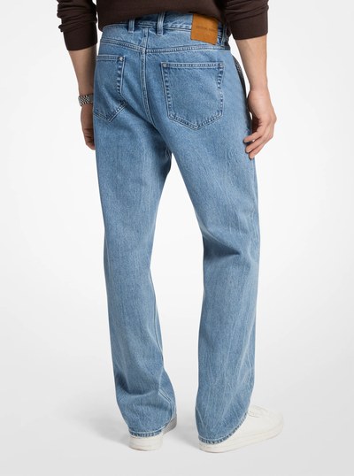 Finn Straight-Leg Stretch Denim Jeans in BLUESKY WASH | Michael Kors
