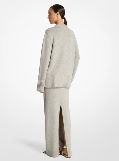 Oversized Cashmere Sweater in PEARL GREY | Michael Kors