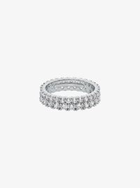 Anillo con incrustaciones dobles