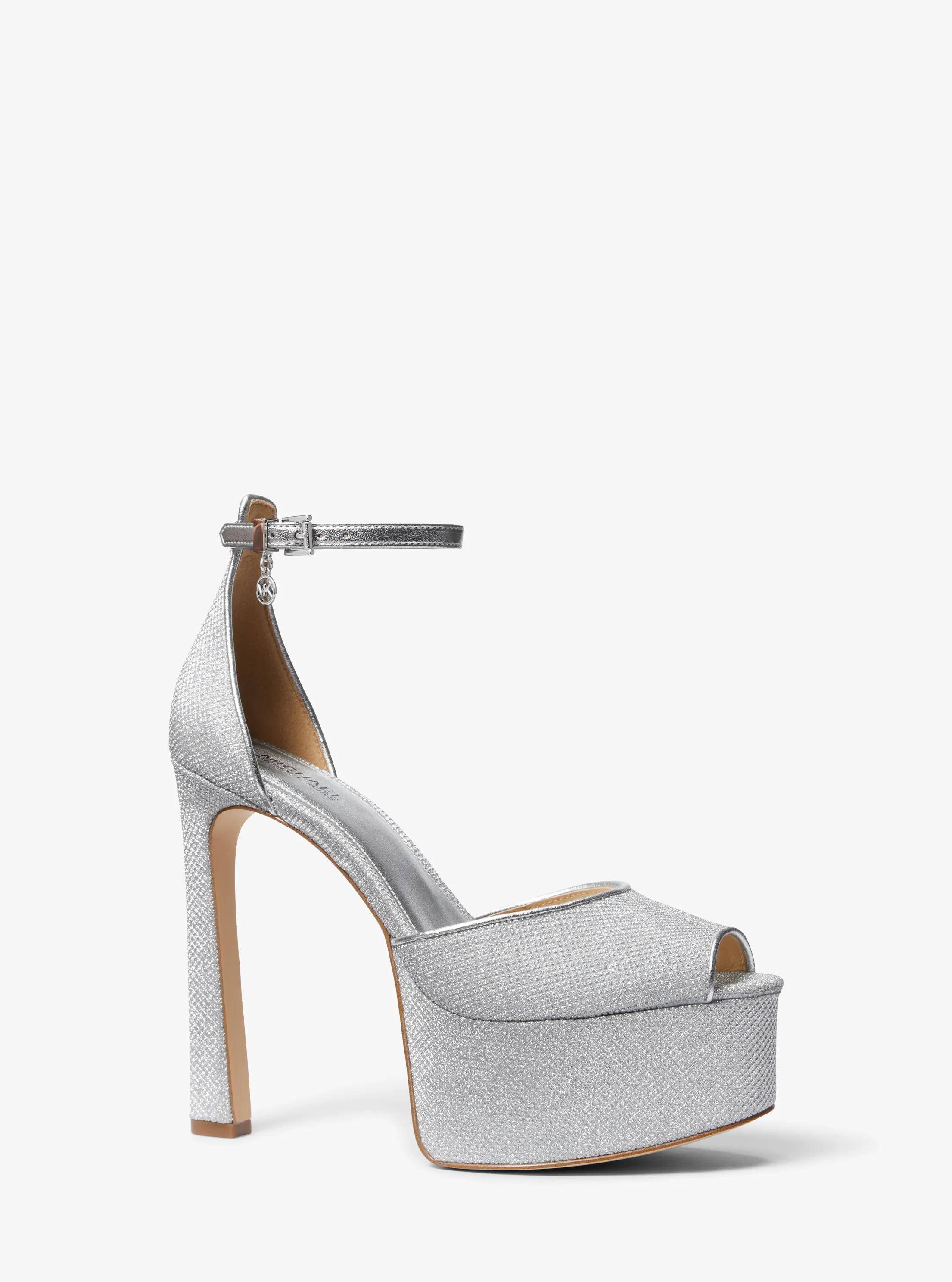 Zapato de sal&oacute;n peep-toe Martina de malla brillante con plataforma in PLATEADO | Michael Kors