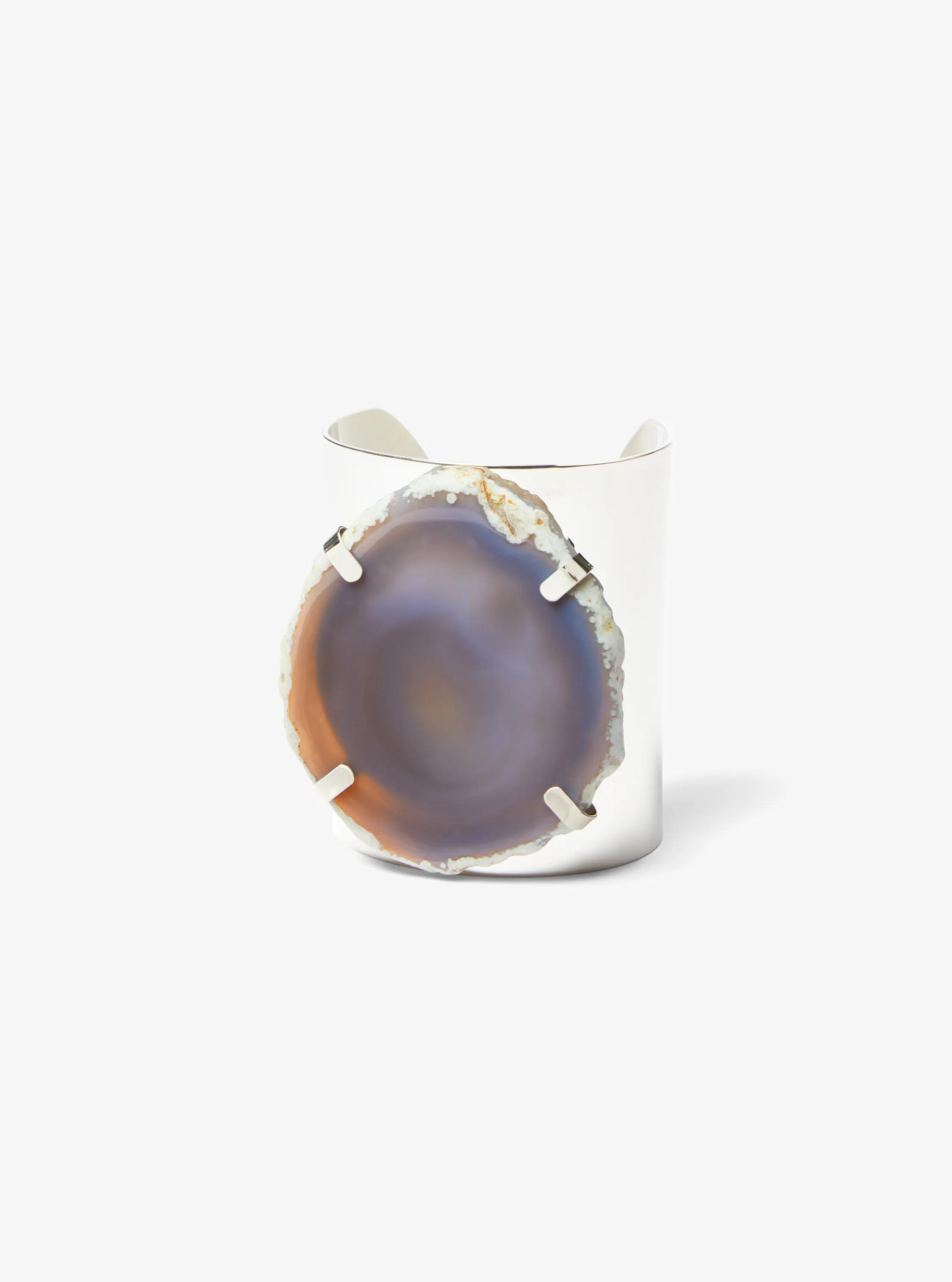 Brazalete de lat&oacute;n con chapado en metal precioso y &aacute;gata