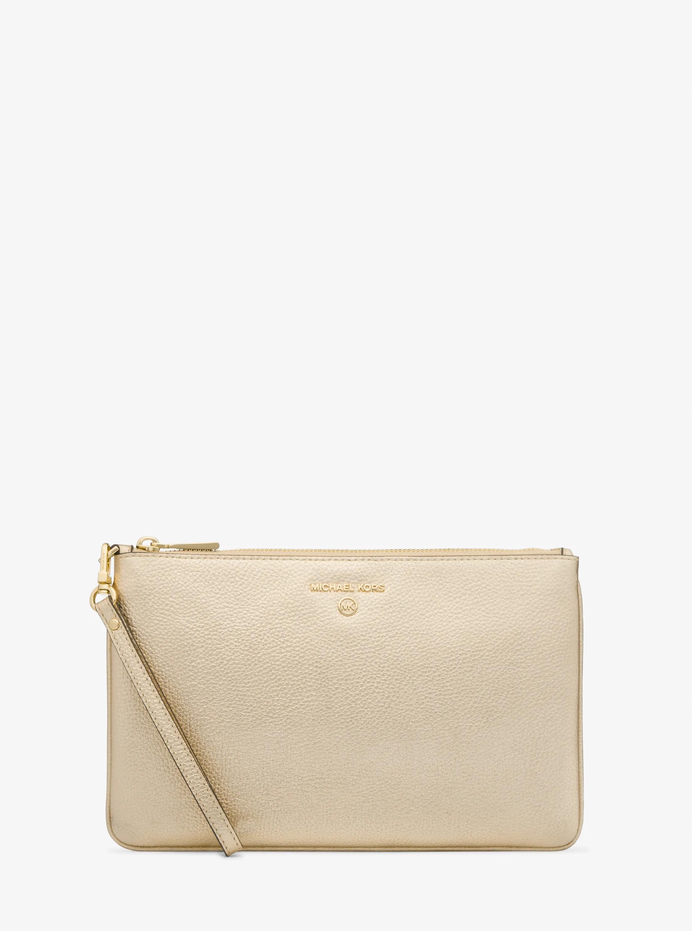 Bolso de pulsera grande de piel granulada metalizada