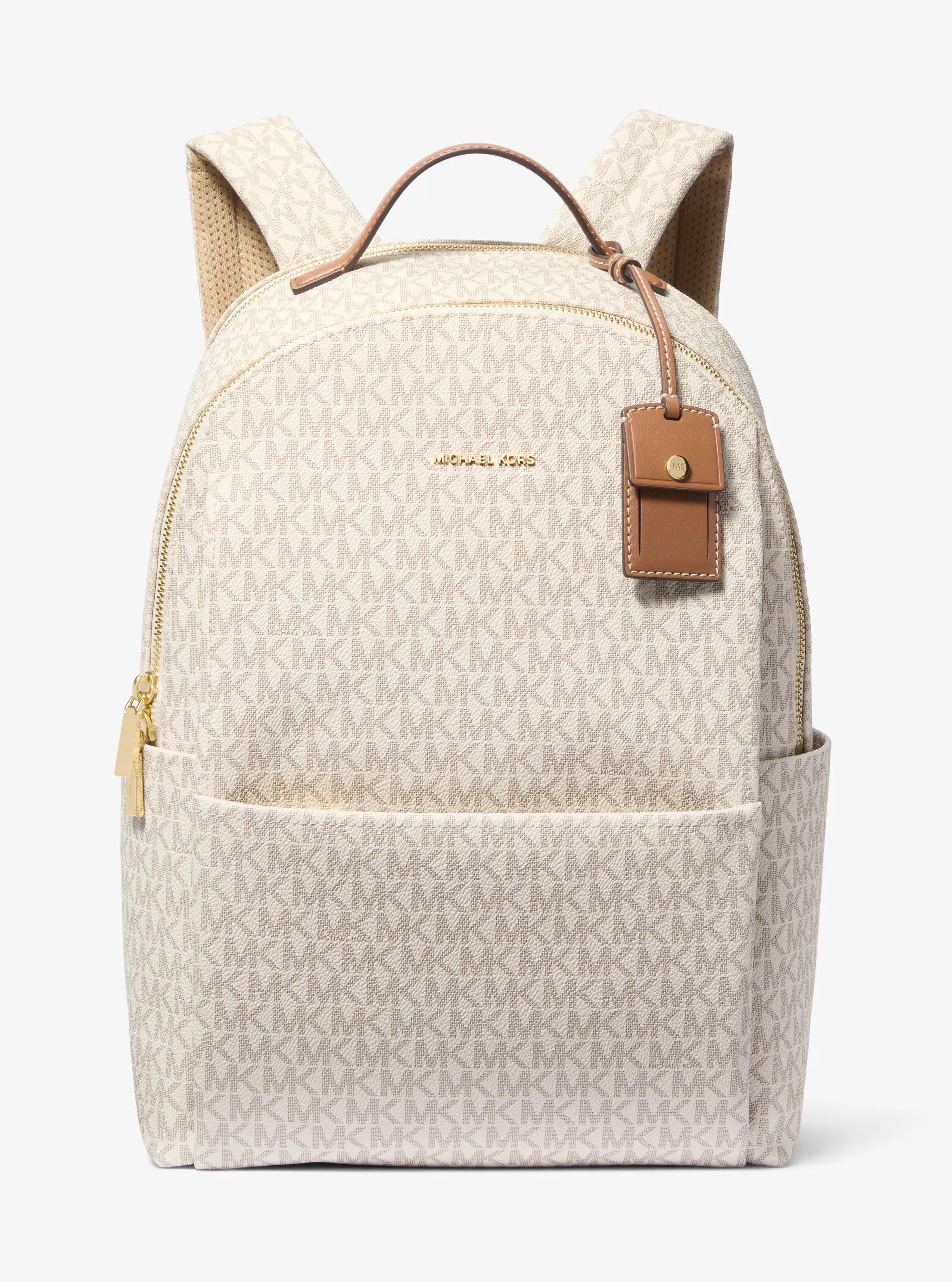 新品 MICHAEL KORS ロゴ入りリュック Sable Large Signature Logo Backpack in VANILLA/ACORN - Sale