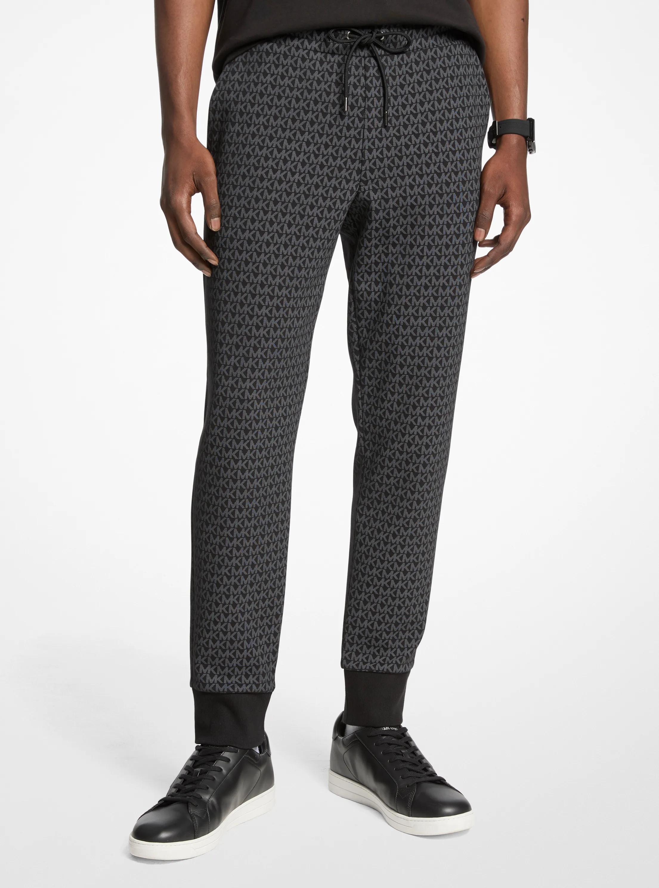 Pantalon de jogging en m&eacute;lange de coton &agrave; imprim&eacute; avec logo Signature in NOIR | Michael Kors