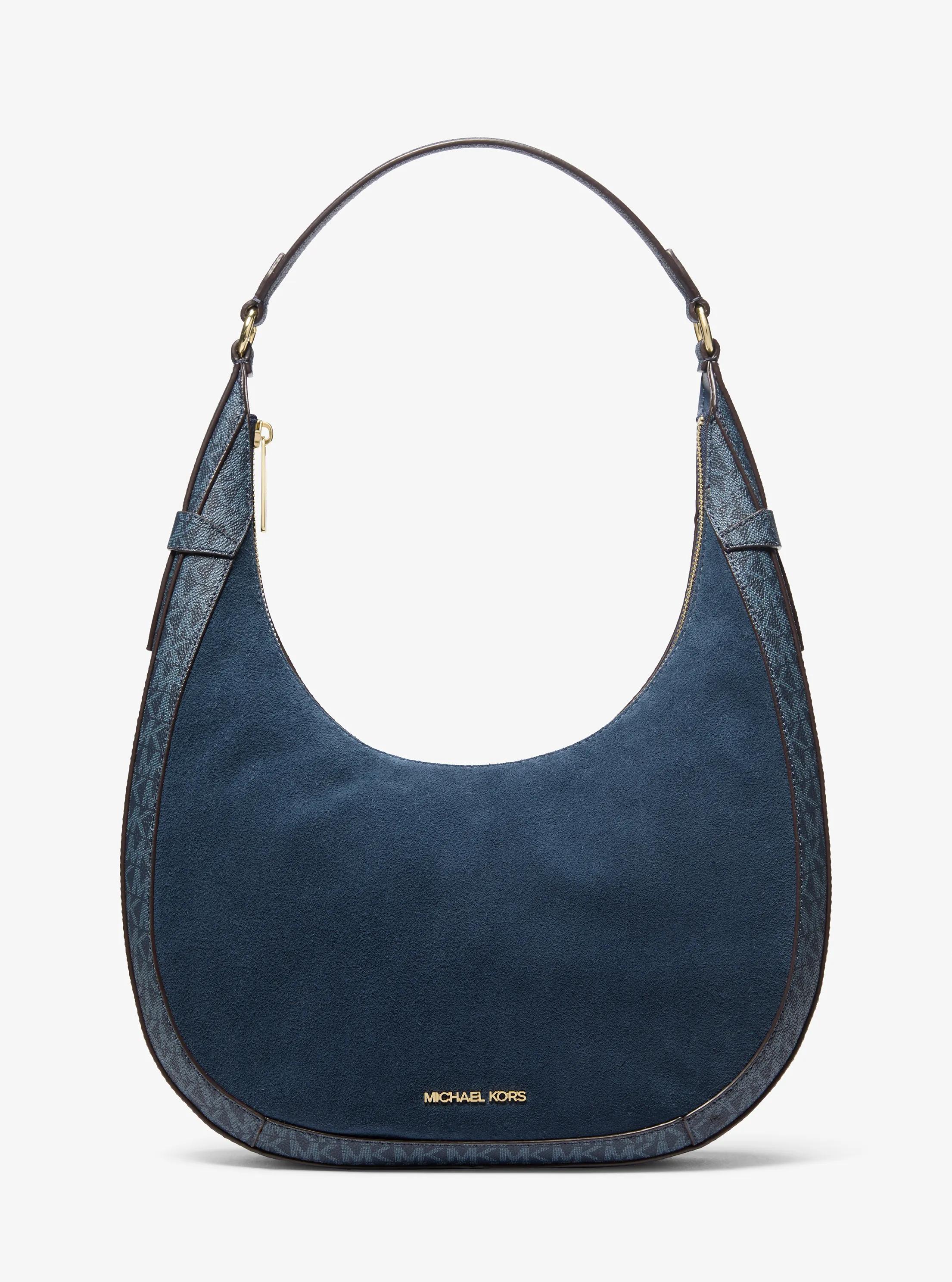 Grand sac &agrave; bandouli&egrave;re croissant Preston en daim &agrave; logo in BLEU MARINE | Michael Kors