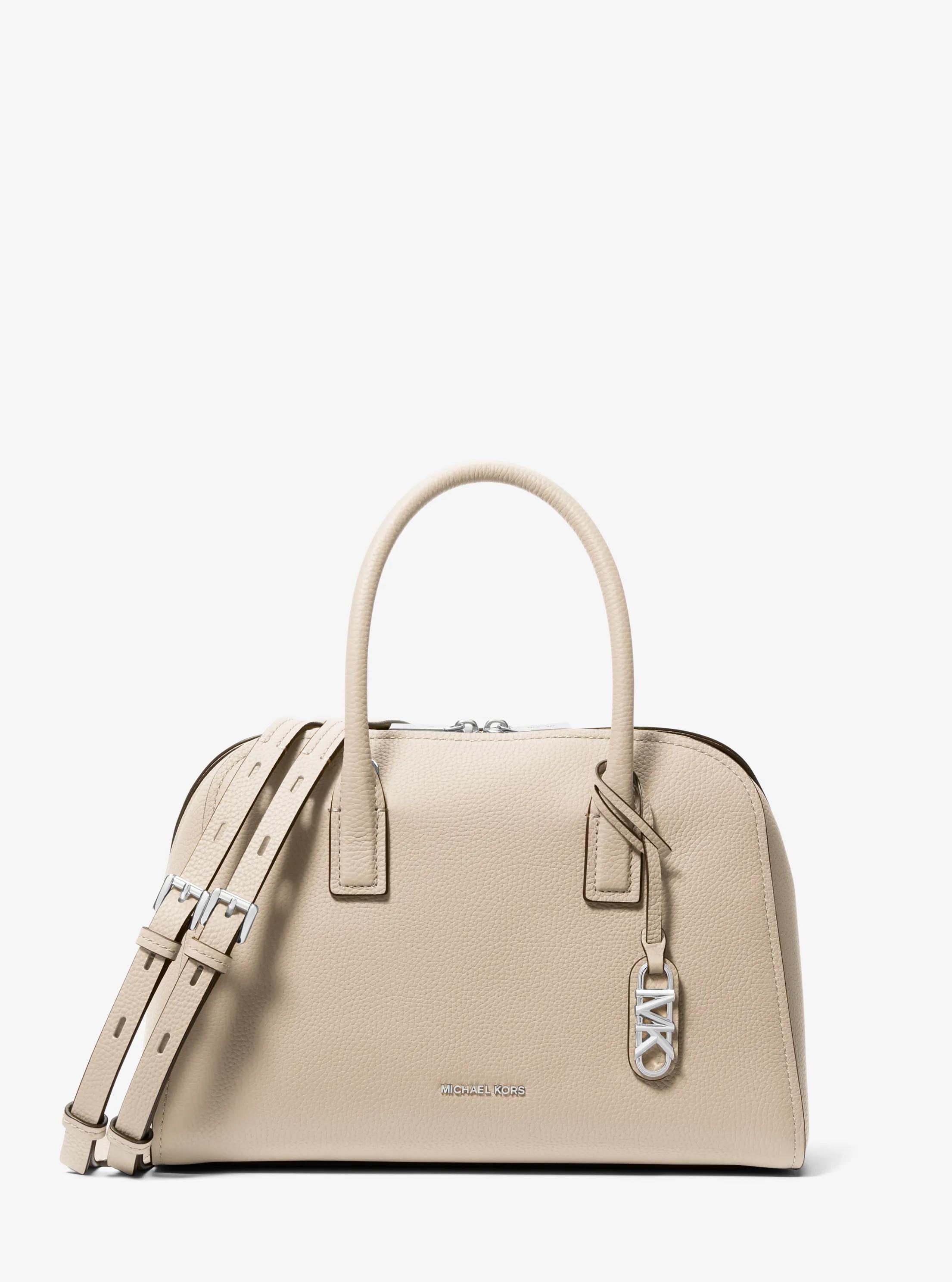 Bolso satchel Ashton mediano de piel granulada in ARENA CLARO | Michael Kors