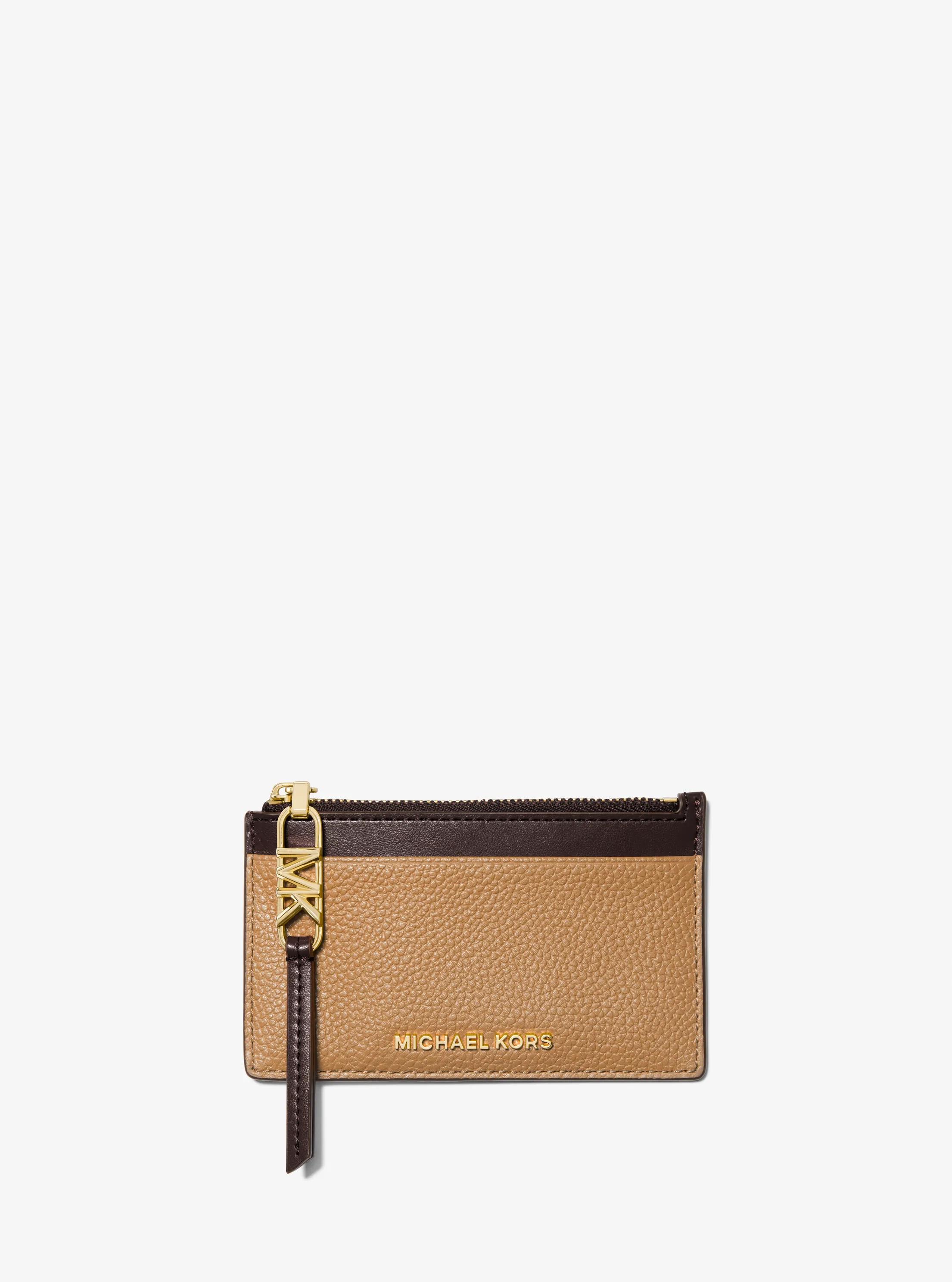 Tarjetero peque&ntilde;o de piel granulada en dos tonos con logotipo imperio in CAMEL/CHOCOLATE | Michael Kors