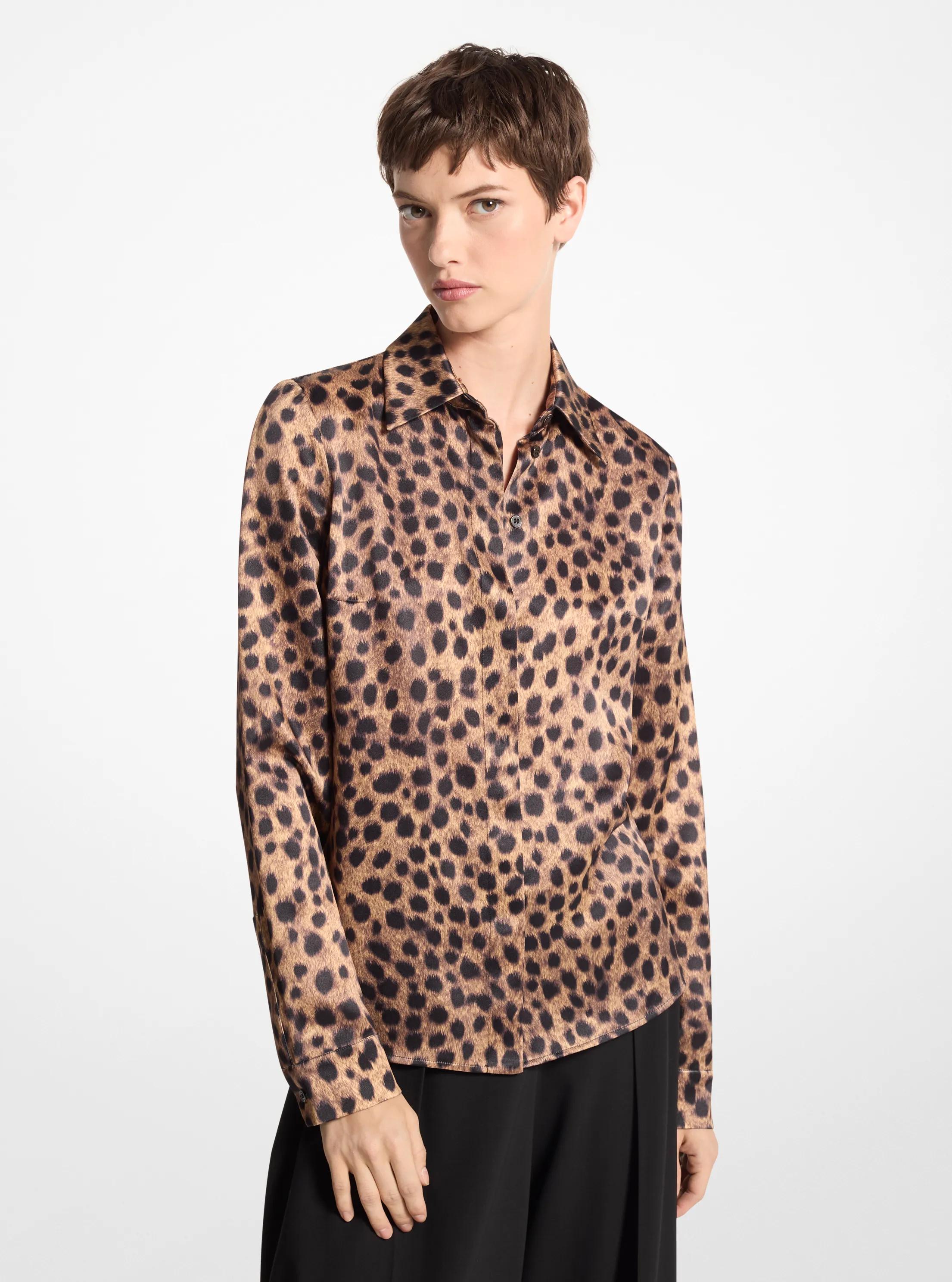 Chemise Hansen en soie charmeuse &agrave; motif gu&eacute;pard in CAPPUCCINO | Michael Kors