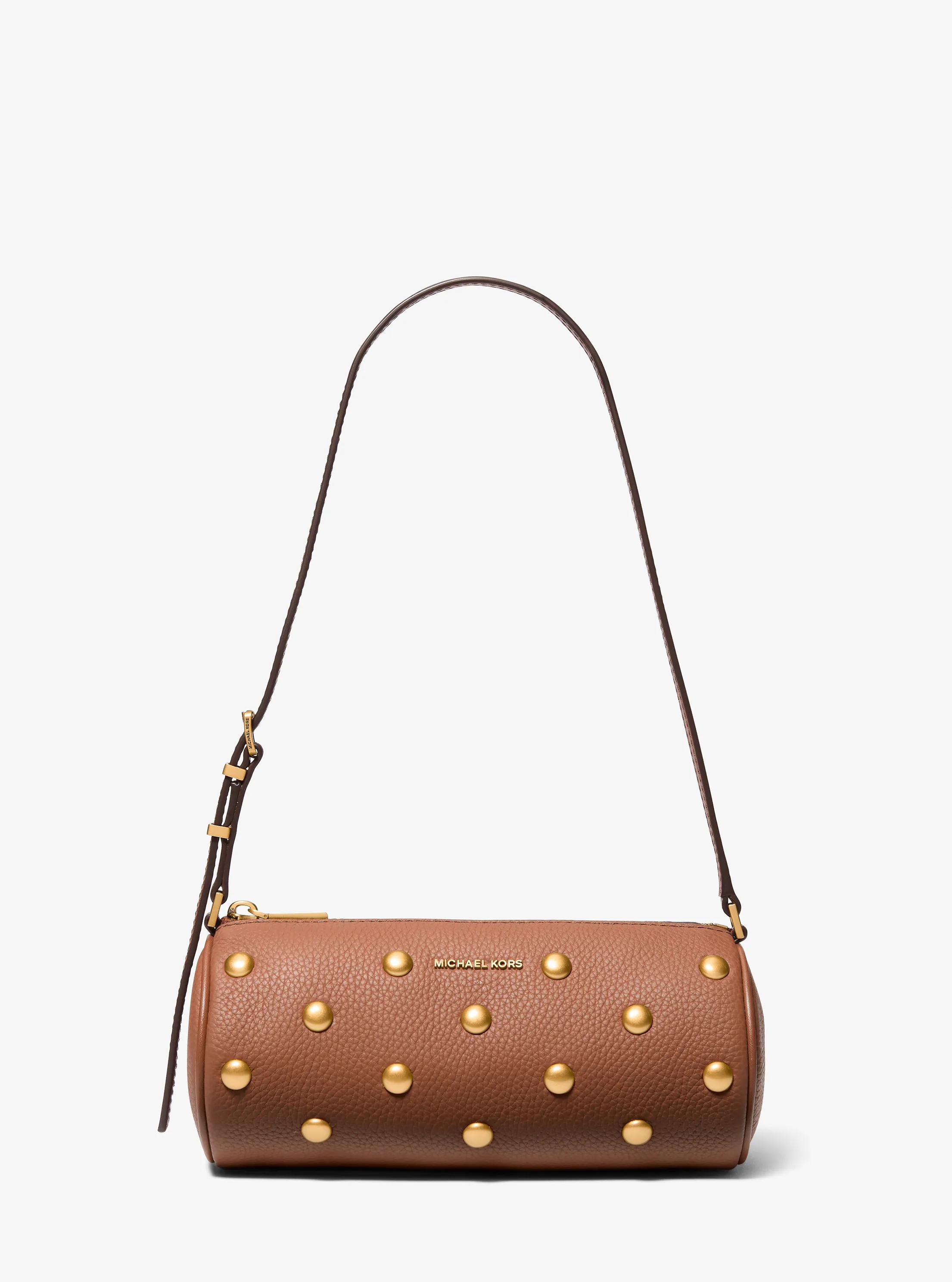 MK Petite pochette cylindrique Izzy en cuir grainé clouté - Marron - Michael Kors