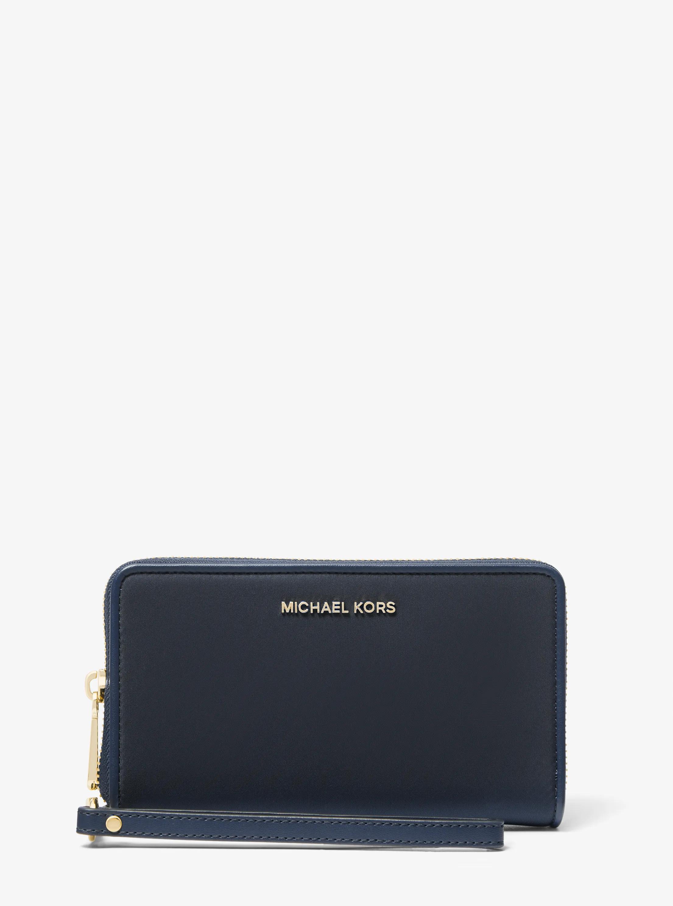 Bolso de pulsera Jet Set grande de nailon con compartimento para smartphone in AZUL MARINO | Michael Kors