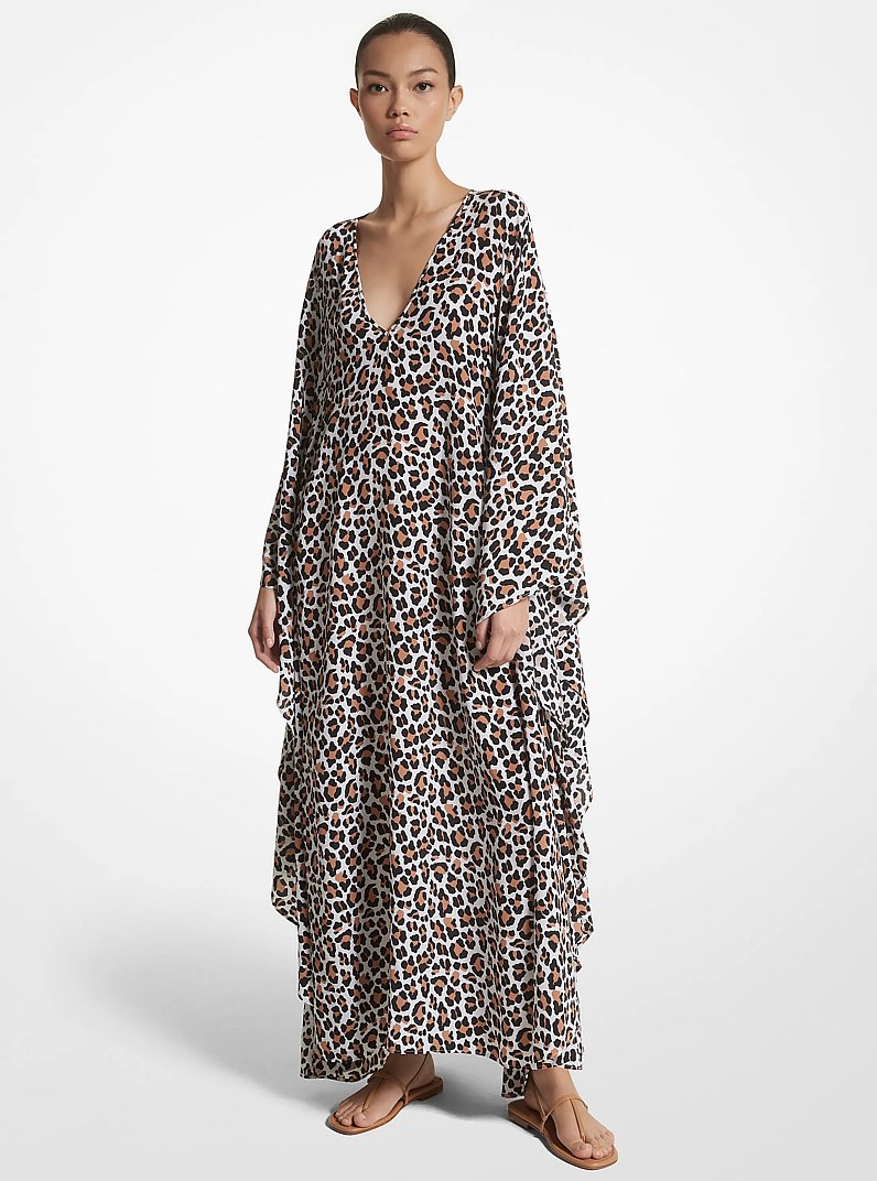 Caft&aacute;n de crep&eacute; de China de seda org&aacute;nica con estampado de leopardo in TOSTADO SUAVE MULTICOLOR | Michael Kors