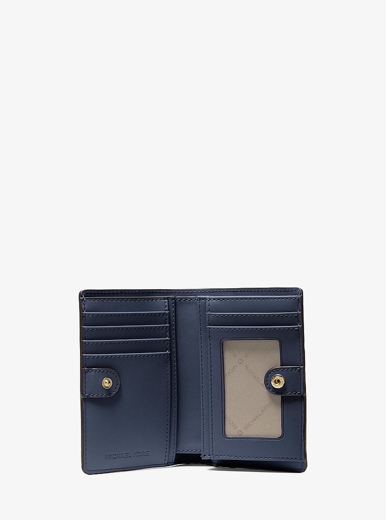 Jet Set Medium Signature Logo Wallet