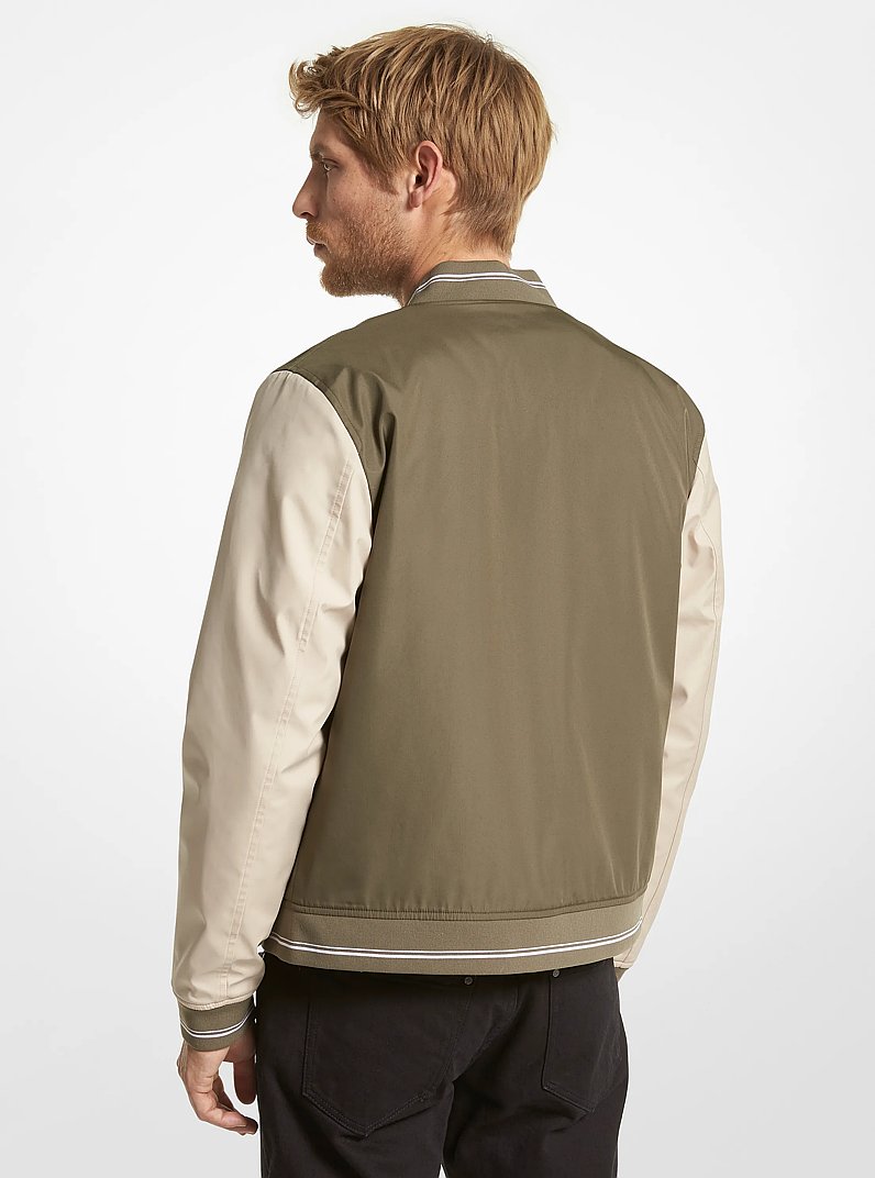 Veste Kors de style universitaire &agrave; blocs de couleurs