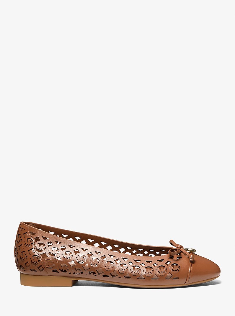 Ballerina Piper Flex aus Leder mit Logoperforationen in LUGGAGE | Michael Kors