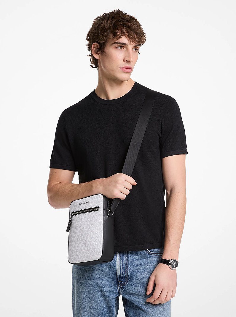 Sac d'avion Varick &agrave; logo in BLANC &Eacute;CLATANT | Michael Kors