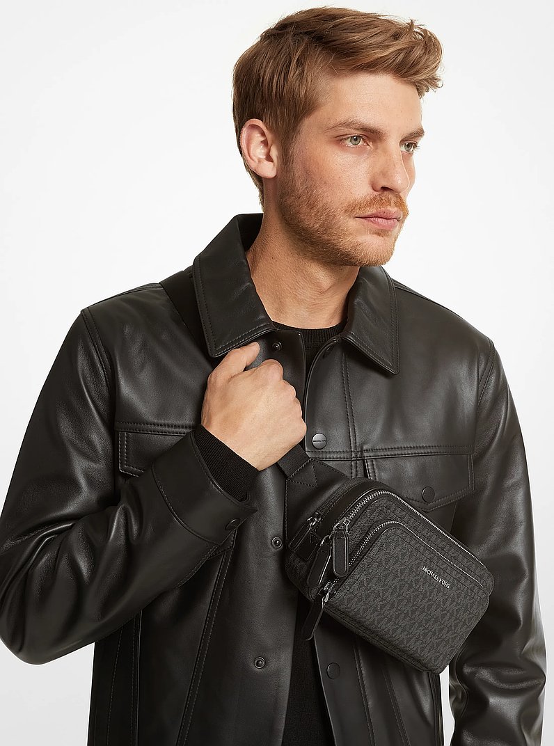Ri&ntilde;onera bandolera Hudson peque&ntilde;a con logotipos in NEGRO | Michael Kors