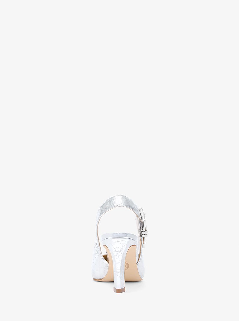 Escarpin &agrave; sangle arri&egrave;re Darrington en cuir m&eacute;tallis&eacute; craquel&eacute; in ARGENT | Michael Kors