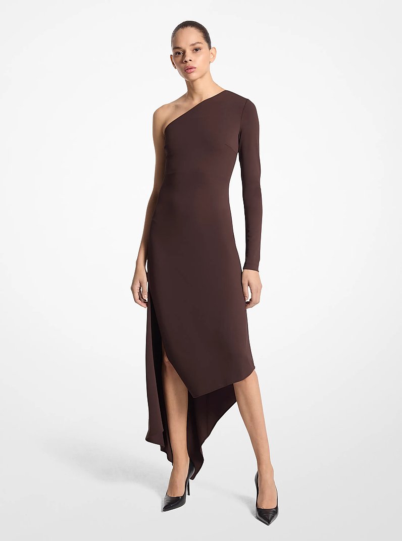 Vestido de jersey elastizado mate con un solo hombro y dobladillo estilo pa&ntilde;uelo in CHOCOLATE | Michael Kors
